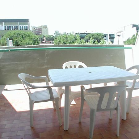 Residence Molo Lido delle Nazioni Ruang foto